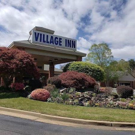 Hot Springs Village Inn Bagian luar foto